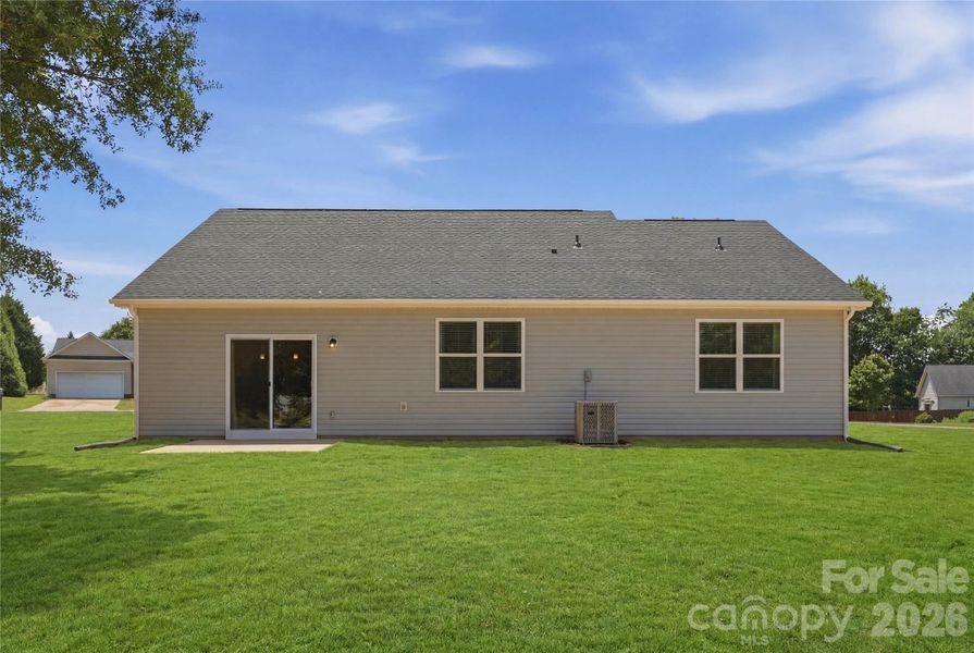 Exterior details and patio area of a home in , Shelby (Image 19).