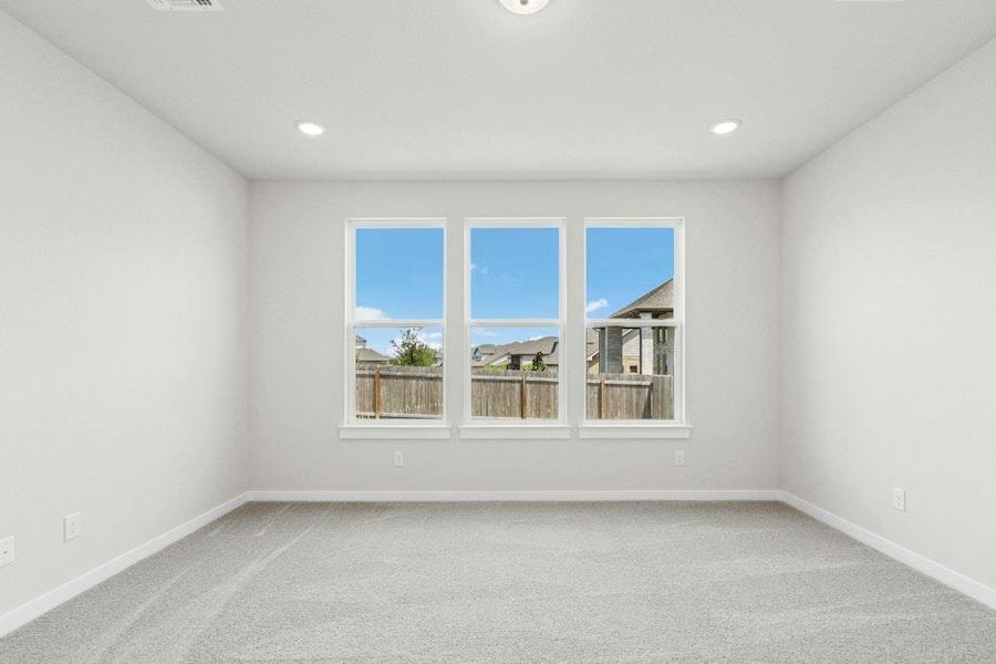 Spacious, unfurnished interior of a new home in Santa Rita Ranch, Liberty Hill (Image 28). Spacious, unfurnished interior of a new home in Santa Rita Ranch, Liberty Hill (Image 28).