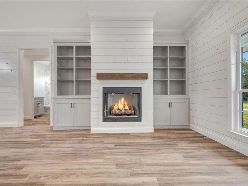 Spacious, unfurnished interior of a new home in , Huntington (Image 20).