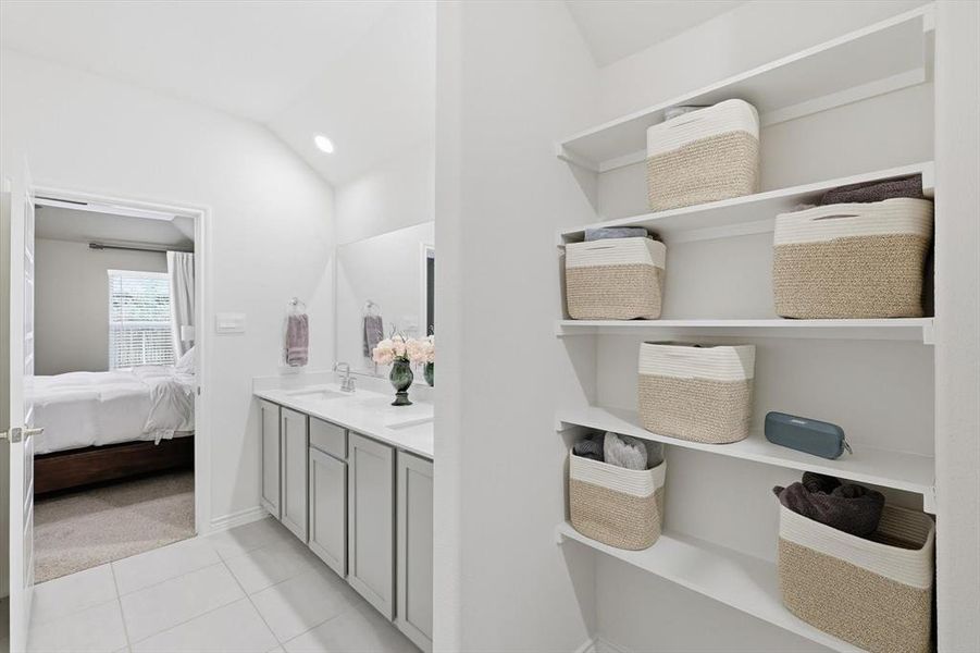 Furnished interior view inside a new home in , Aubrey (Image 25).