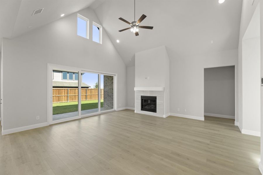 Representative unfurnished interior of a home built from the Louis - 70 ft Home Site by Rockwell Homes in Nelson Lake Estates, Rockwall (Image 25). Representative unfurnished interior of a home built from the Louis - 70 ft Home Site by Rockwell Homes in Nelson Lake Estates, Rockwall (Image 25).