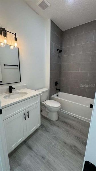 Furnished interior view inside a new home in , Ocala (Image 11).