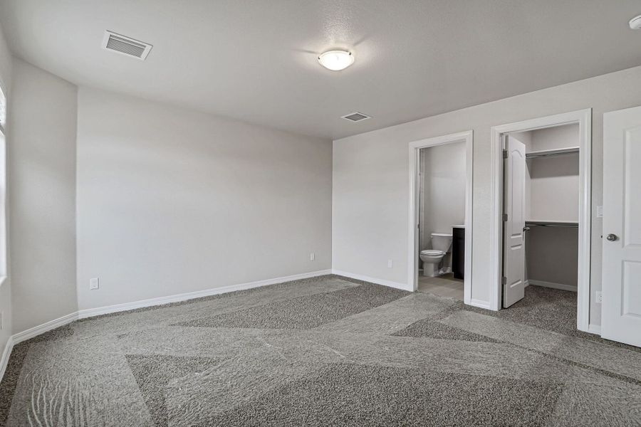 Spacious, unfurnished interior of a new home in Emerald Estates, Horizon City (Image 40). Spacious, unfurnished interior of a new home in Emerald Estates, Horizon City (Image 40).