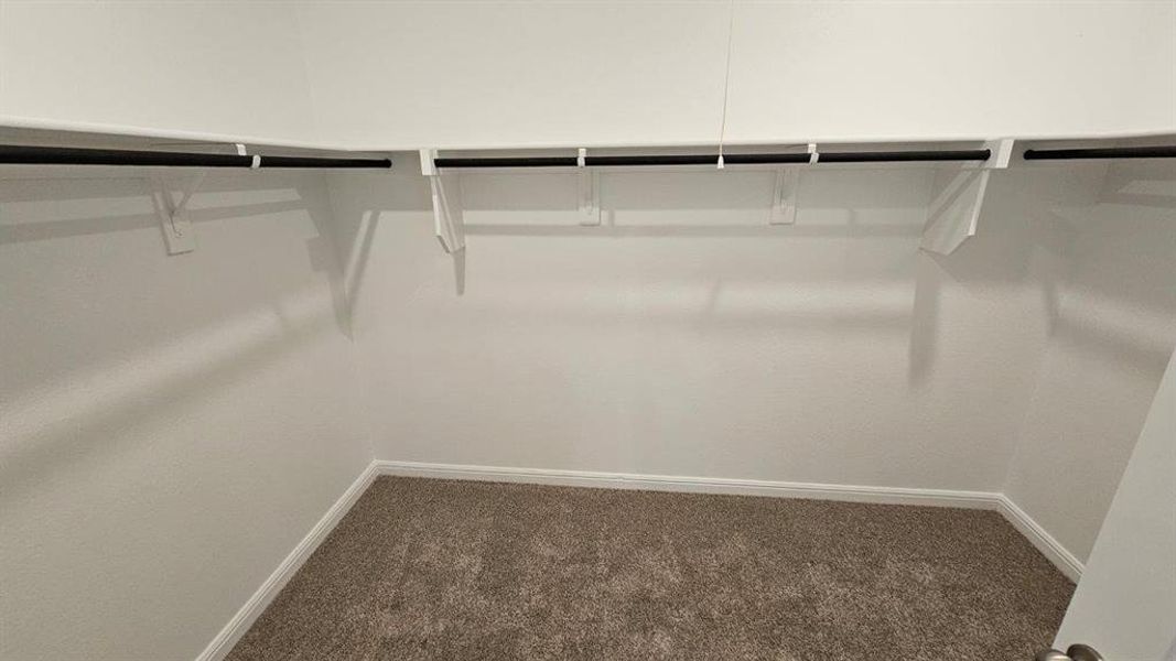 Spacious, unfurnished interior of a new home in Monarch at the Meadows, Ponder (Image 11).