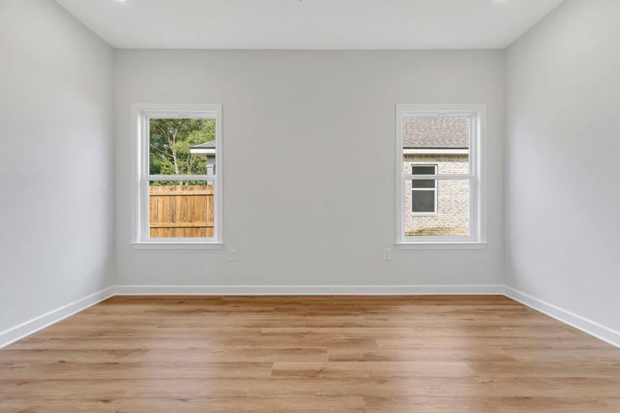 Spacious, unfurnished interior of a new home in , Crestview (Image 29).