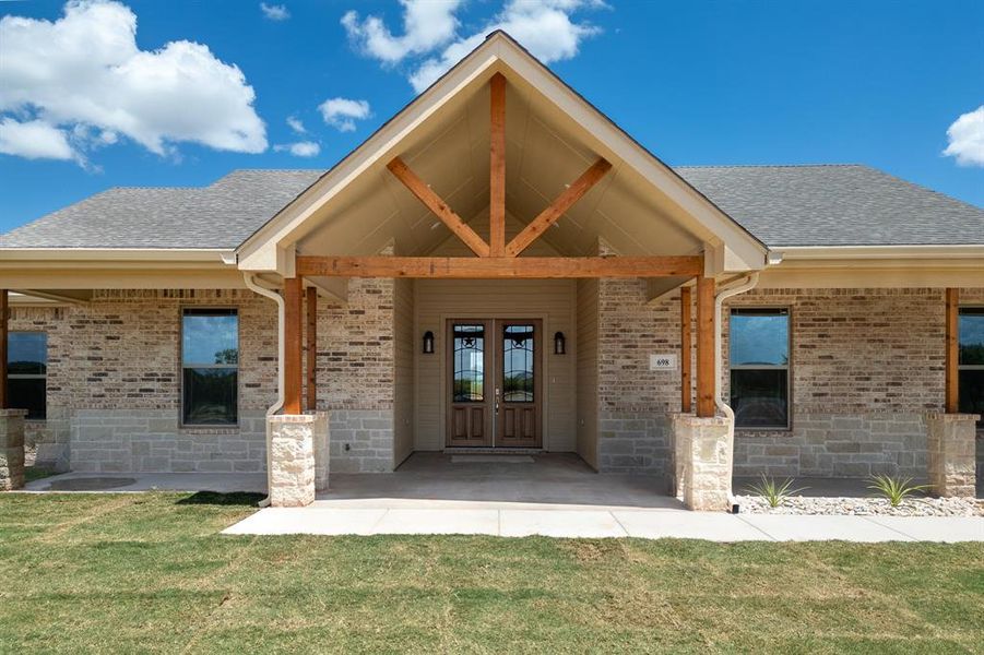 Exterior details and patio area of a home in , Abilene (Image 3).