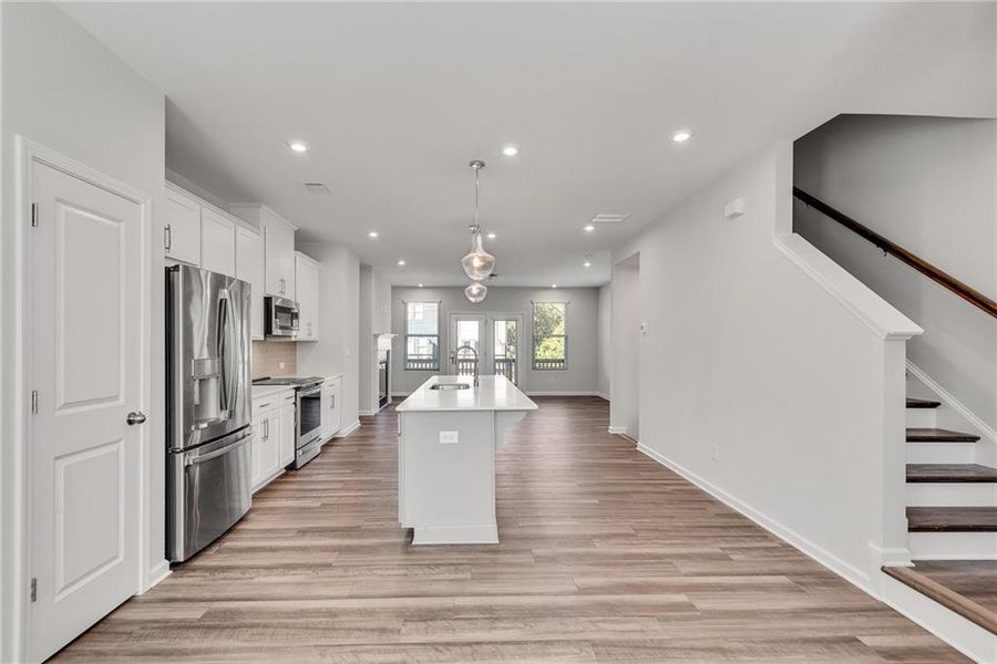 Spacious, unfurnished interior of a new home in Waverly at Buice Lake, Acworth (Image 19). Spacious, unfurnished interior of a new home in Waverly at Buice Lake, Acworth (Image 19).