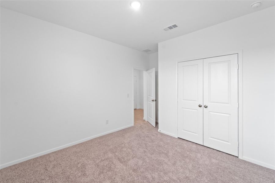 Image 29 of a home in Mustang Ridge. Image 29 of a home in Mustang Ridge.