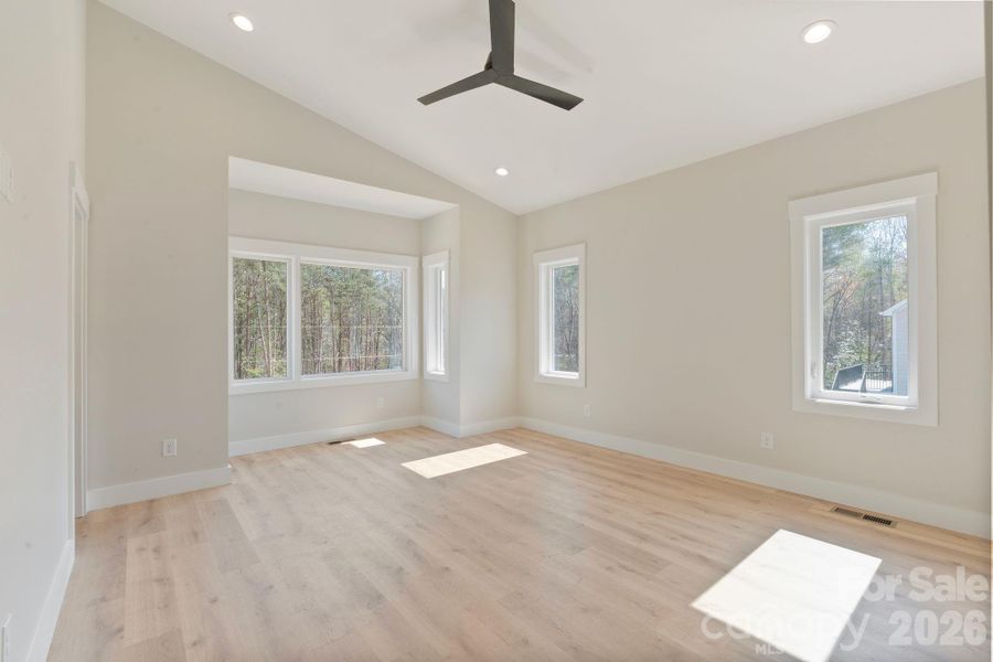 Spacious, unfurnished interior of a new home in , Hickory (Image 20).