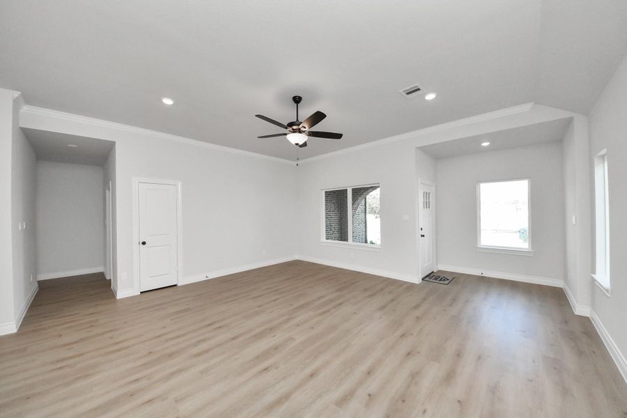 Spacious, unfurnished interior of a new home in Lexington Heights, Willis (Image 27). Spacious, unfurnished interior of a new home in Lexington Heights, Willis (Image 27).