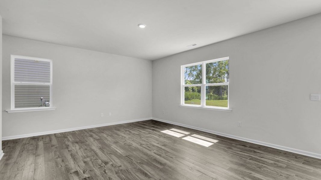 Spacious, unfurnished interior of a new home in Westerly, Lillington (Image 17).