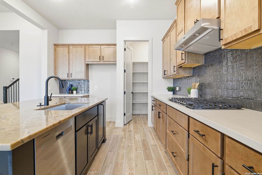 Furnished interior view inside a new home in Haby Hill 50s, San Antonio (Image 11).