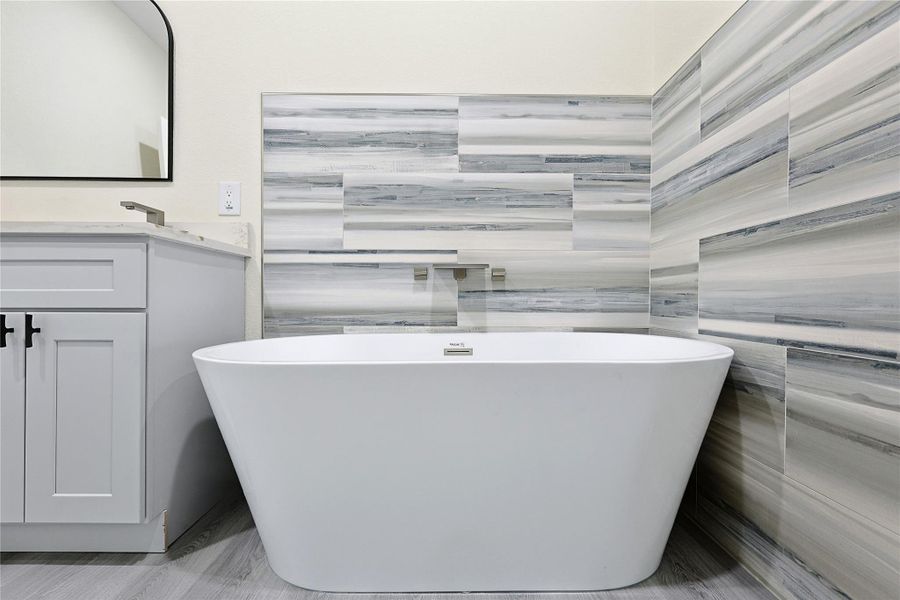 Soaking Tub Soaking Tub