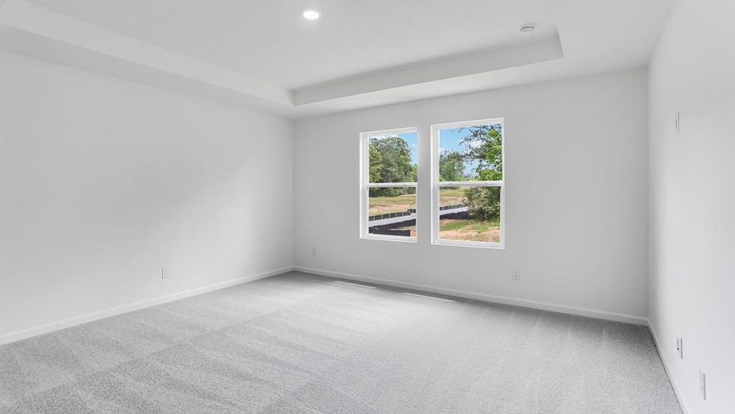 Spacious, unfurnished interior of a new home in Heritage River, Euharlee (Image 19).