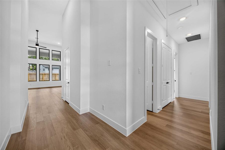 Spacious, unfurnished interior of a new home in Friendswood Trails 70' Homesites, Friendswood (Image 25).
