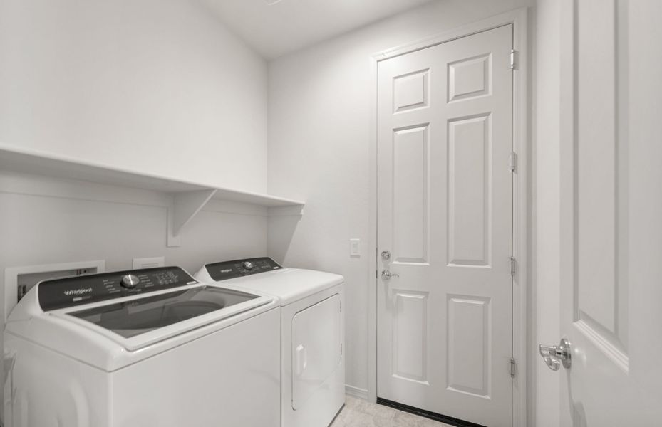 Close-up of interior finishes inside a home in Hayden Estates, Buckeye (Image 13).