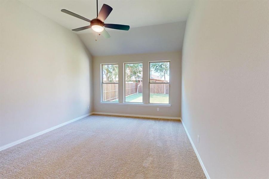 Spacious, unfurnished interior of a new home in Vintage Village, Argyle (Image 11).