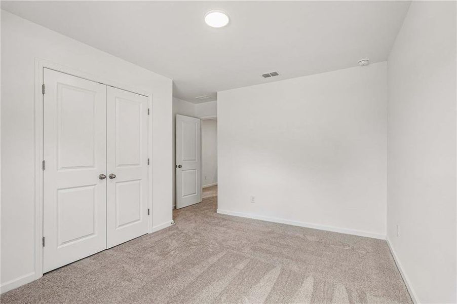 Spacious, unfurnished interior of a new home in Leydenview, Mableton (Image 20). Spacious, unfurnished interior of a new home in Leydenview, Mableton (Image 20).