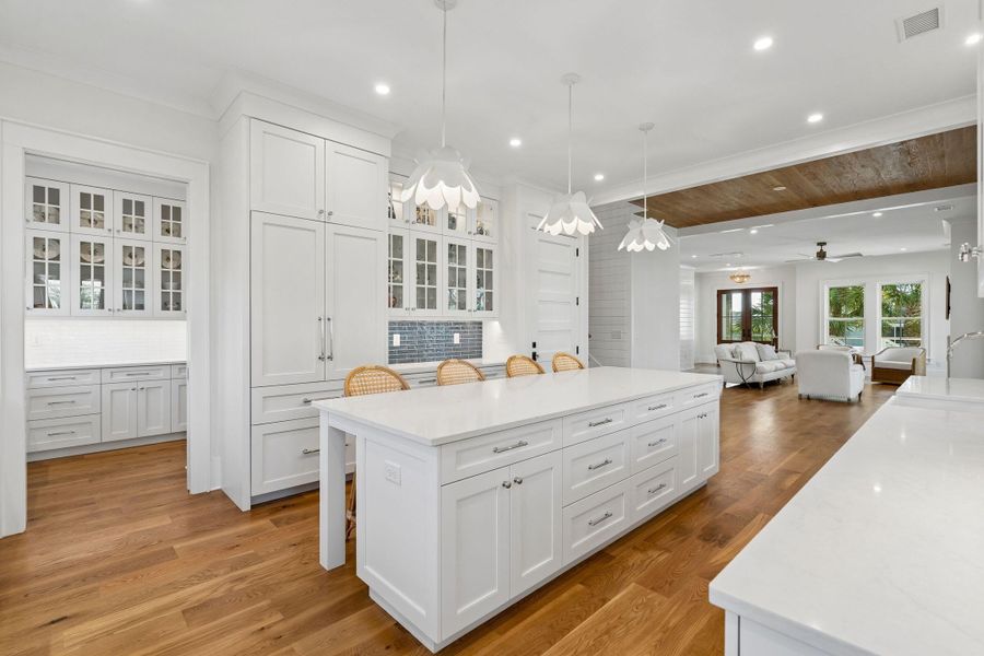 Furnished interior view inside a new home in , Folly Beach (Image 94).