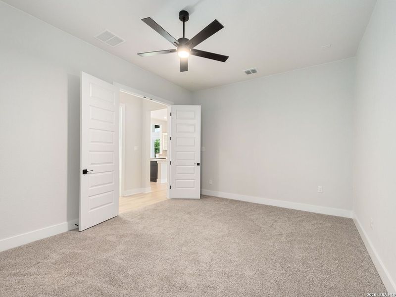Spacious, unfurnished interior of a new home in Potranco Oaks 100's, Castroville (Image 37). Spacious, unfurnished interior of a new home in Potranco Oaks 100's, Castroville (Image 37).