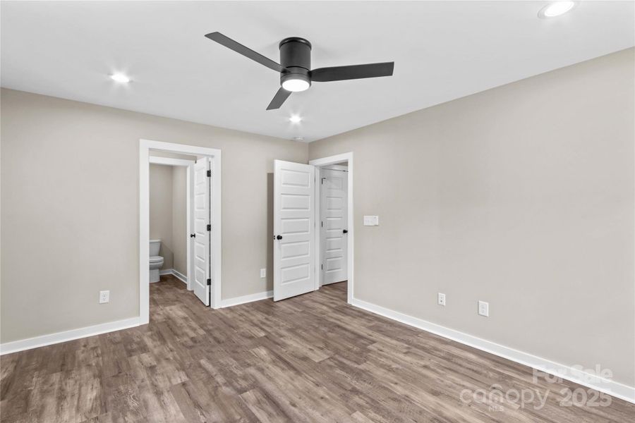 Spacious, unfurnished interior of a new home in , Statesville (Image 11). Spacious, unfurnished interior of a new home in , Statesville (Image 11).
