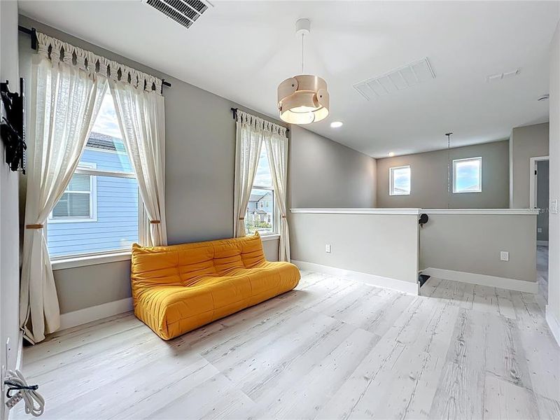 Furnished interior view inside a new home in , Winter Garden (Image 11).