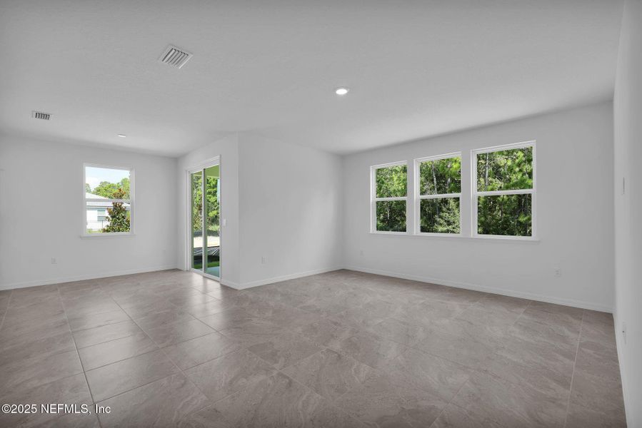Spacious, unfurnished interior of a new home in Hyland Trail, Green Cove Springs (Image 14). Spacious, unfurnished interior of a new home in Hyland Trail, Green Cove Springs (Image 14).