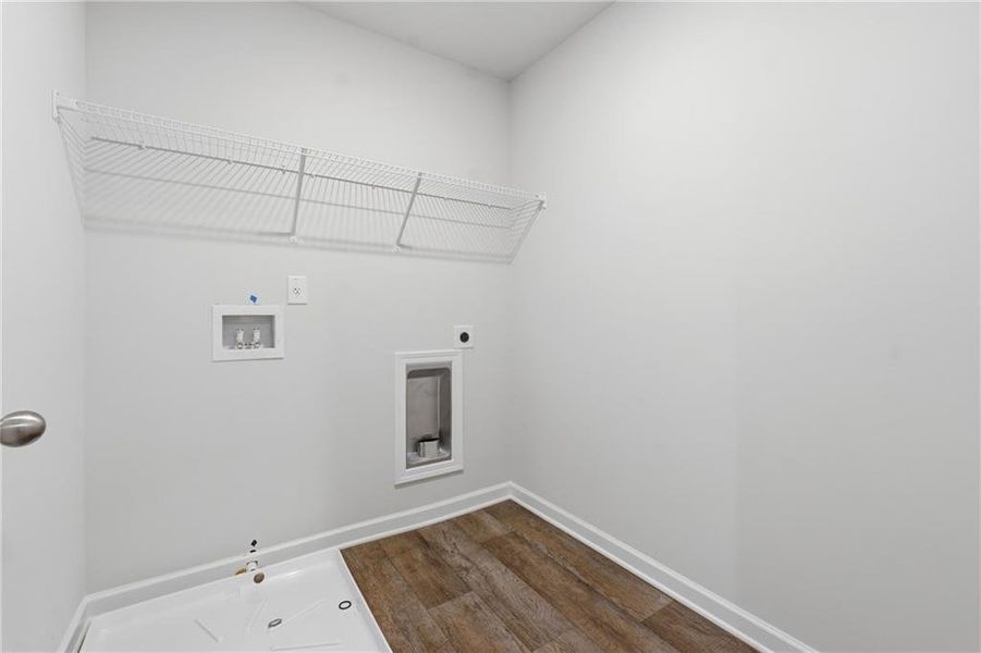 Spacious, unfurnished interior of a new home in Moss Creek, Hogansville (Image 25).