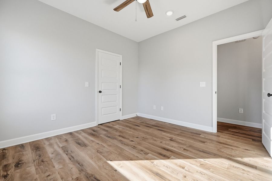 Spacious, unfurnished interior of a new home in , Crestview (Image 18).