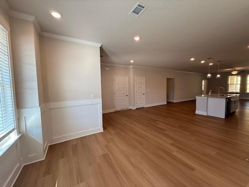 Spacious, unfurnished interior of a new home in Cooper's Walk, Loganville (Image 10).