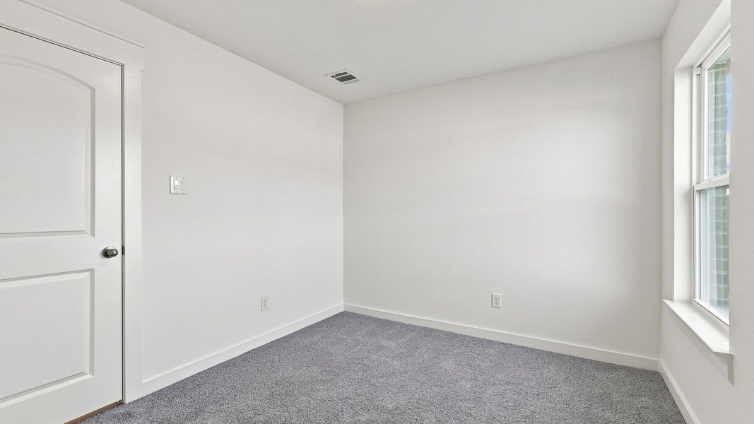Furnished interior view inside a new home in Walden Pond, Forney (Image 10).