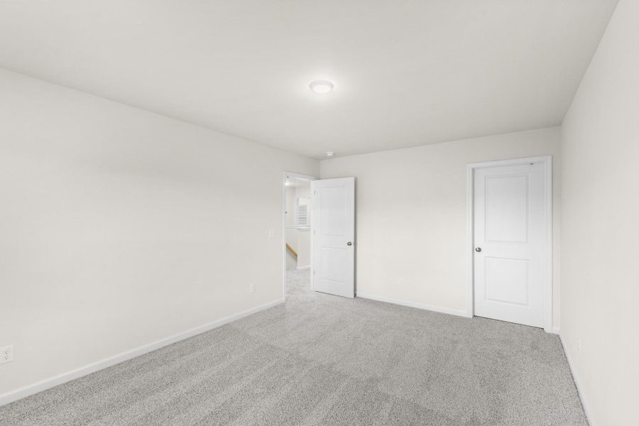 Representative unfurnished interior of a home built from the Saluda by Veranda Homes in Heritage Bay, Sumter (Image 26).