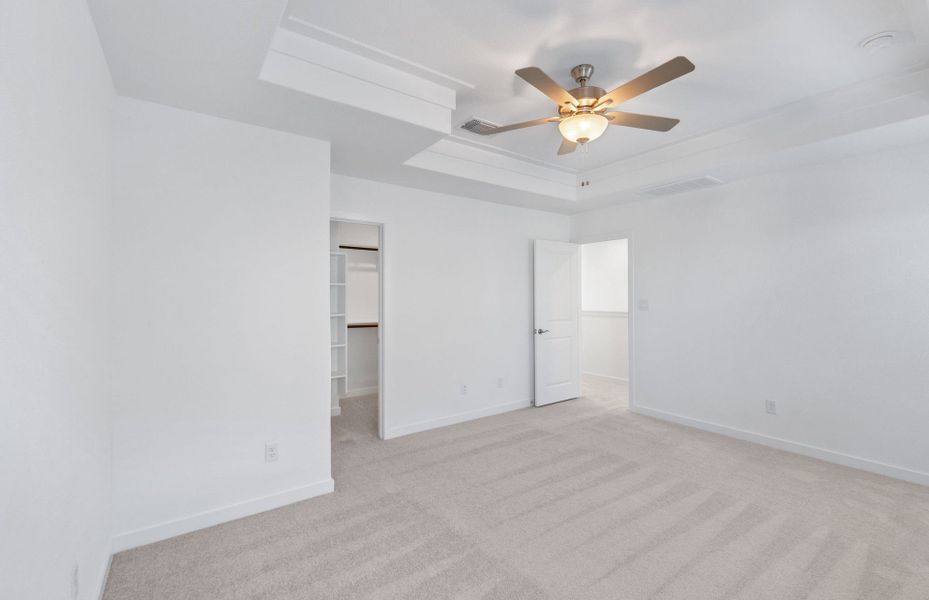 Spacious, unfurnished interior of a new home in Santa Rita Ranch, Liberty Hill (Image 38). Spacious, unfurnished interior of a new home in Santa Rita Ranch, Liberty Hill (Image 38).