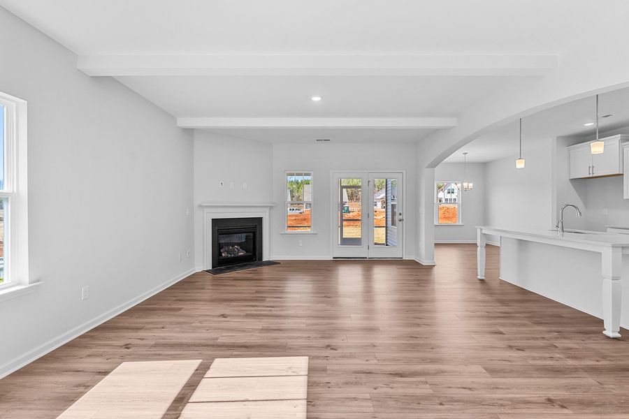 Spacious, unfurnished interior of a new home in Brayden, Advance (Image 20).