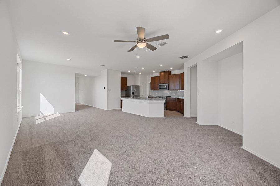 Spacious, unfurnished interior of a new home in Overlook Ranch, Georgetown (Image 26). Spacious, unfurnished interior of a new home in Overlook Ranch, Georgetown (Image 26).