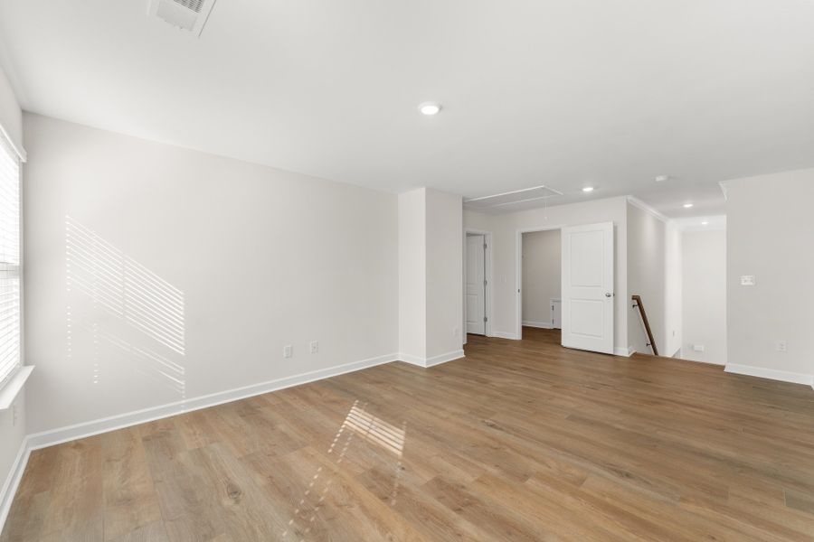 Spacious, unfurnished interior of a new home in Cottages at Lake Emory, Inman (Image 33).