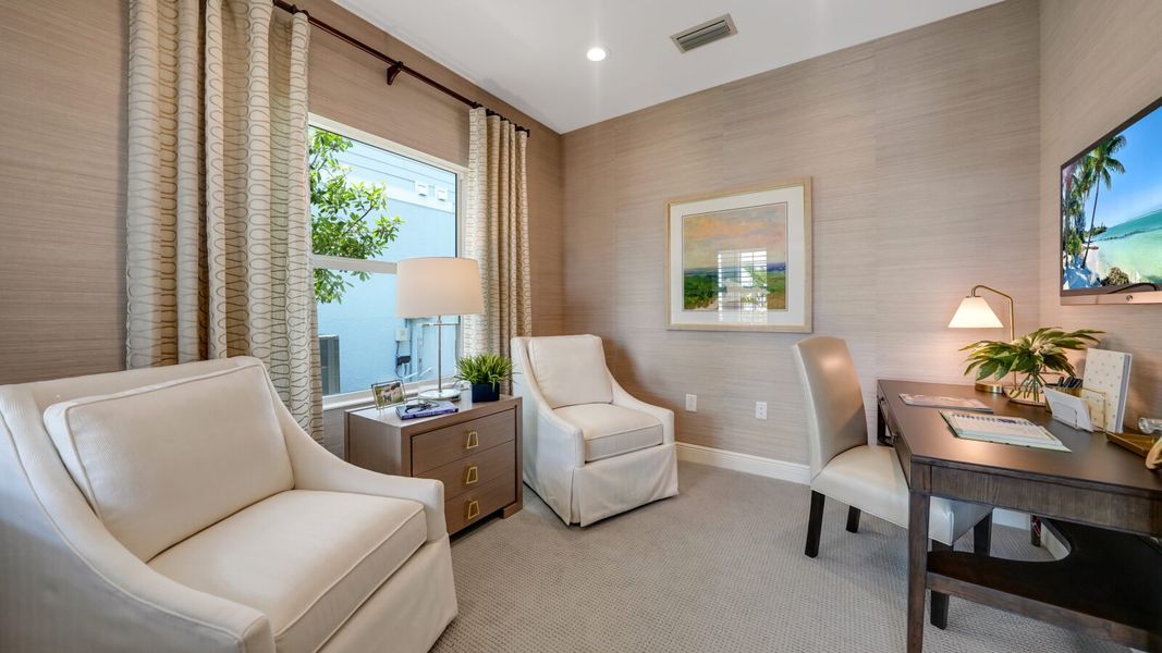 Representative furnished interior of a home built from the Dream 2 by Neal Communities in Verandah, Fort Myers (Image 8).