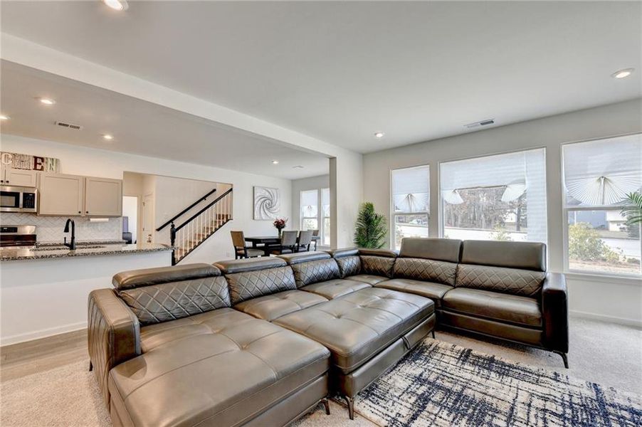 Furnished interior view inside a new home in Sweetbay Farm, Lawrenceville (Image 49).