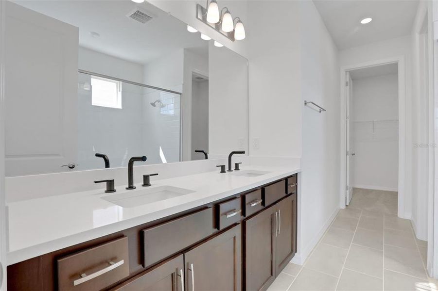 Furnished interior view inside a new home in Turnleaf, Punta Gorda (Image 4).