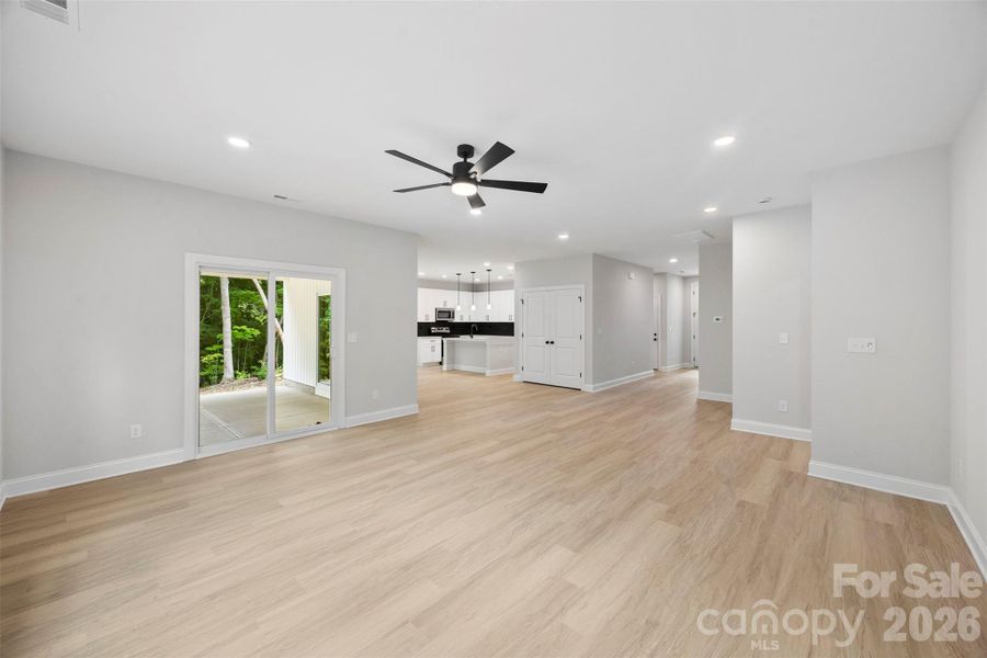 Spacious, unfurnished interior of a new home in , Gastonia (Image 33).