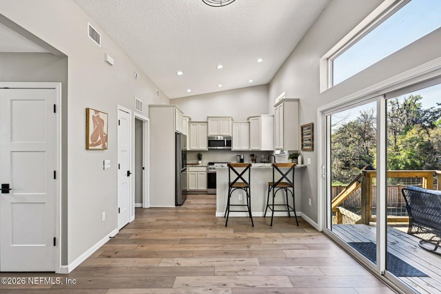 Furnished interior view inside a new home in , Middleburg (Image 13).