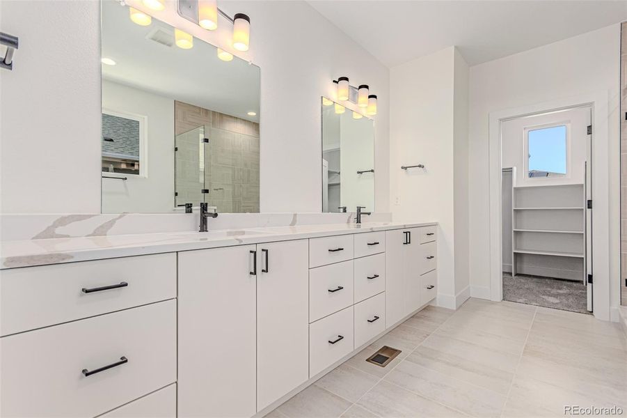 Furnished interior view inside a new home in West Grange, Longmont (Image 12).