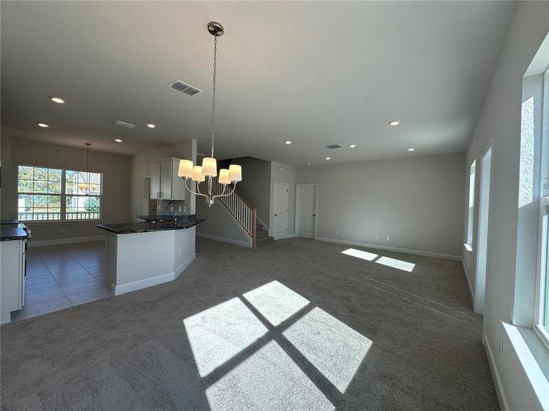 Spacious, unfurnished interior of a new home in , Ocala (Image 27).