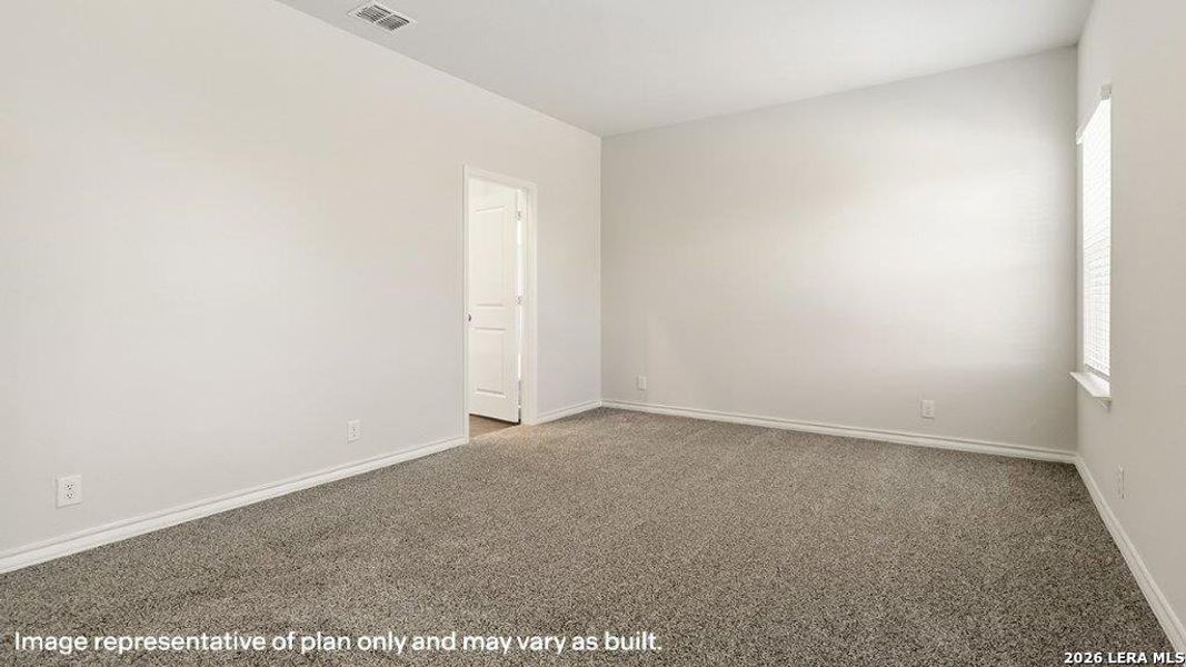 Spacious, unfurnished interior of a new home in Steele Creek, Cibolo (Image 21).