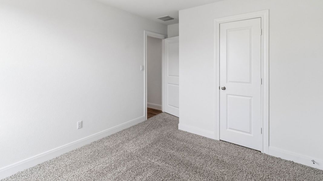 Spacious, unfurnished interior of a new home in Railhead, Cedar Creek (Image 18). Spacious, unfurnished interior of a new home in Railhead, Cedar Creek (Image 18).