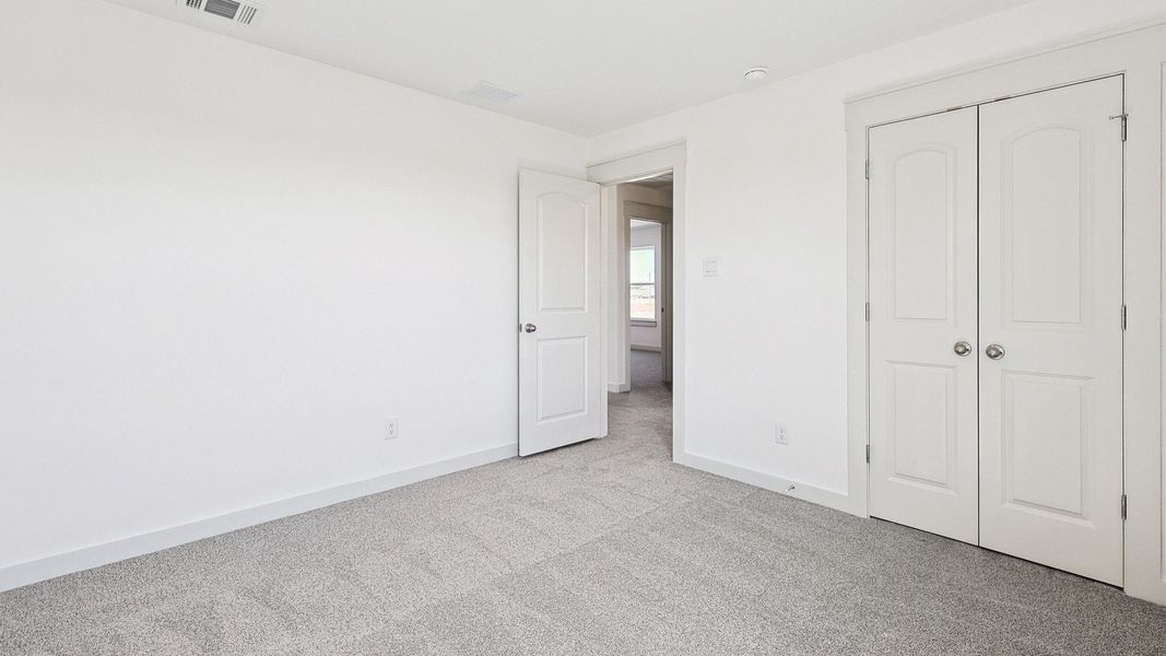 Representative furnished interior of a home built from the Latitude by Brightland Homes in Mostyn Springs, Magnolia (Image 17).