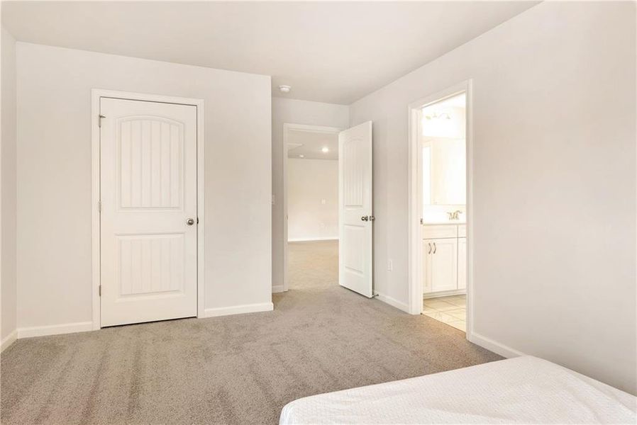 Spacious, unfurnished interior of a new home in , Cumming (Image 49).