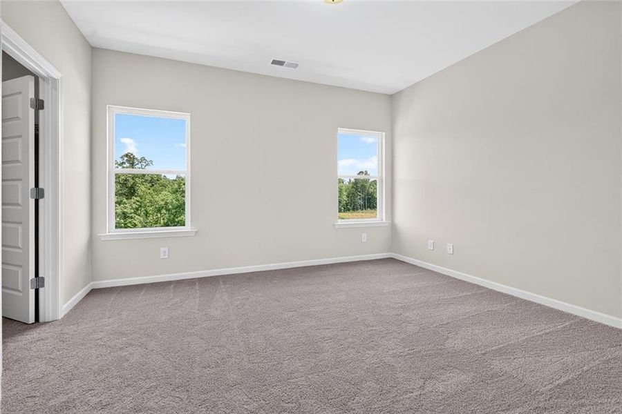 Spacious, unfurnished interior of a new home in Fairington, Cartersville (Image 17).