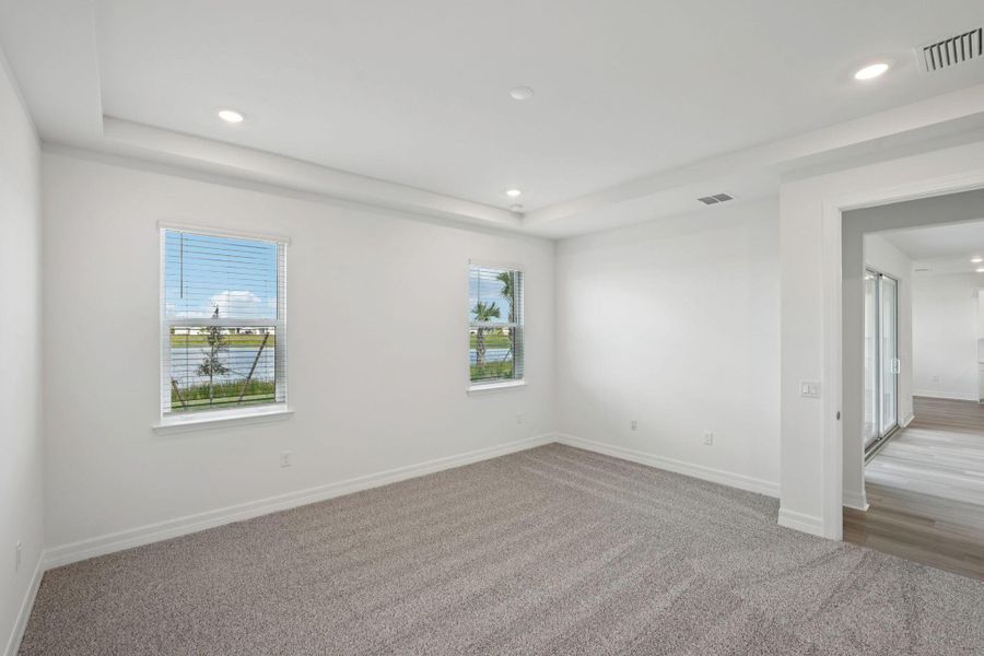 Spacious, unfurnished interior of a new home in , Vero Beach (Image 21). Spacious, unfurnished interior of a new home in , Vero Beach (Image 21).