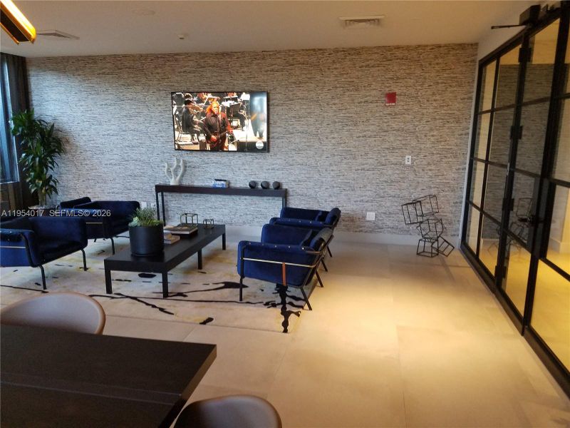 Community amenities in , Miami (Image 20).